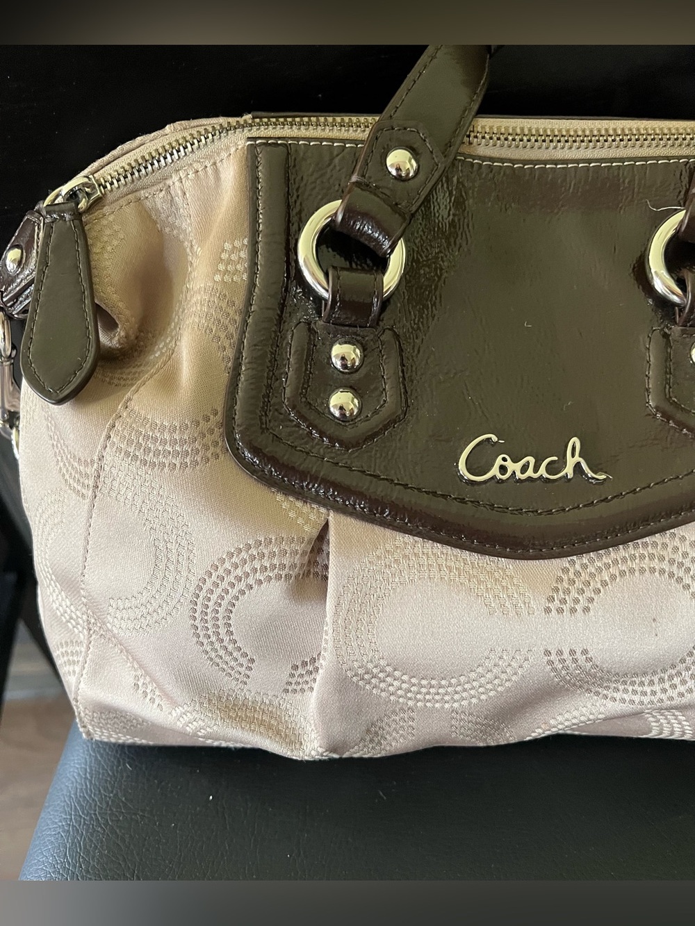 Coach Handbag Ashley Classic Signature C Satchel Beige/Brown Patent Leather - Picture 2 of 12